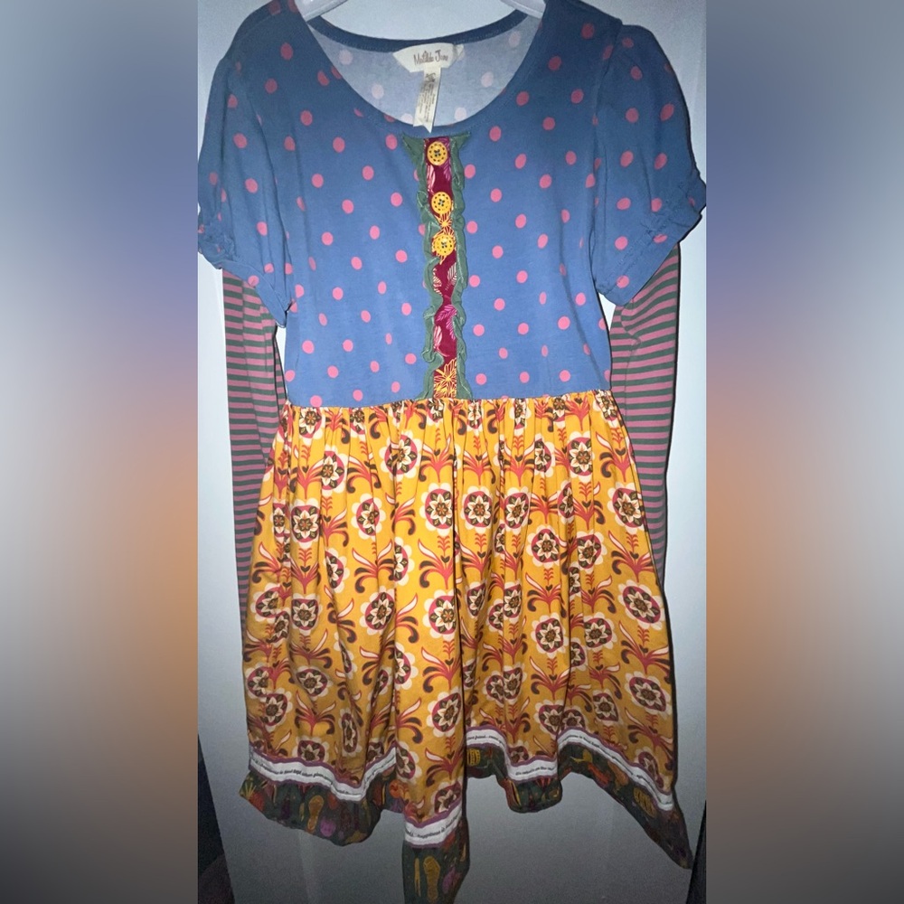 Girls dress